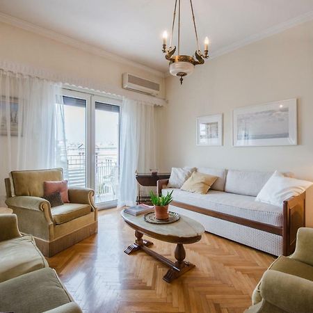 Retro Apartment At Trendy Exarcheia Athen Exterior foto